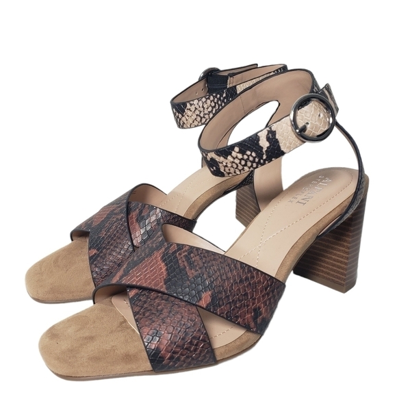 Alfani Irinna Brown Snakeprint Open Toe Buckle Ankle Strap Sandals Sz 8M - Picture 3 of 10